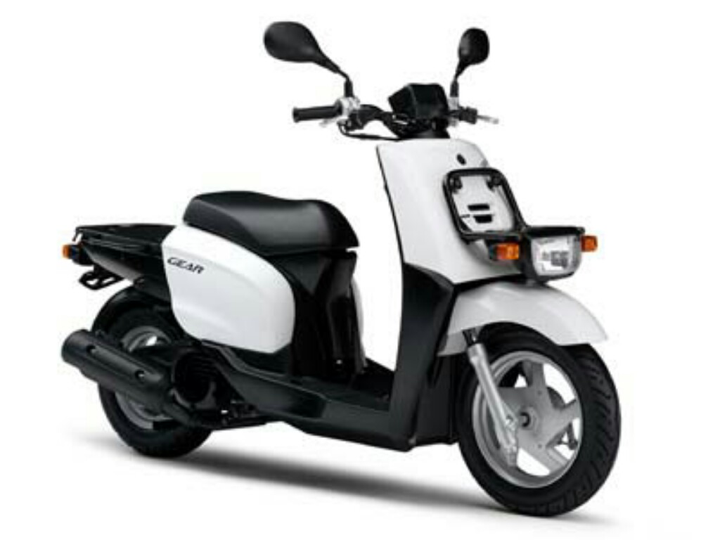 yamaha-gear-scooter